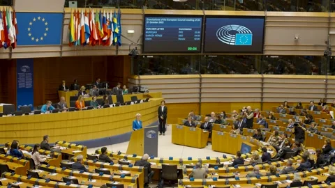 Medium shot of EU parliament plenary room during speech of Ursula von der Video stock 224623976
