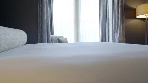 Medium shot of an old man doing rehabilitation exercise 動画素材 73105331