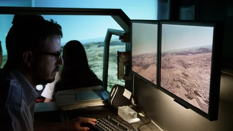 Medium Shot, Panning, 30 Seconds Or Greater, Student, Helicopter, Indoors, Day, Stock-Footage 95957317
