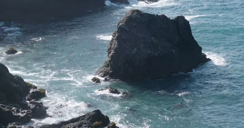 Medium shot, Rocks on Pacific Ocean Coastline — California Stock Footage 255661186
