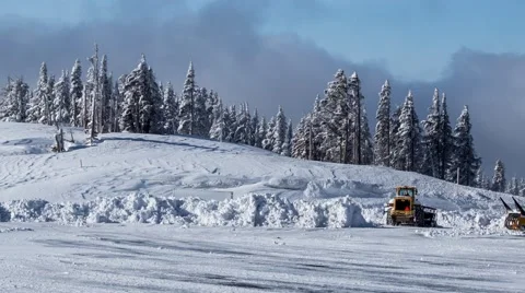 Medium shot of snow removal vehicles at work Video stock 40709324