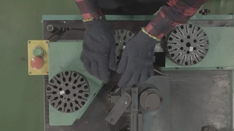 Medium shot of Trained worker in factory - Shot on Sony FS7 動画素材 91176956