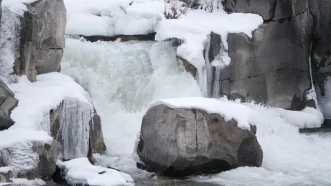 Medium Shot Water Fall 스톡 동영상 86957876