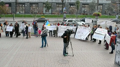 Meeting devoted to buildings construction in progress in Kiev, Ukraine. Video stock 71122221