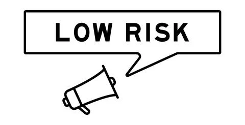 Megaphone icon with speech bubble in word low risk on white background Illustrazione stock