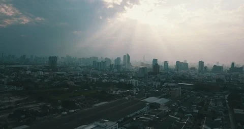 Megapolis in the sun Stock-Footage 122002818