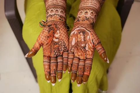 Mehendi Designs on the Hands on Bride Stock Photos