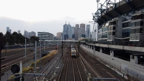 Melbourne skyline with train coming through Stock Footage 107079014