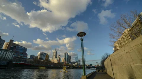 Melbourne Yarra River Stockbeeldmateriaal 51110955