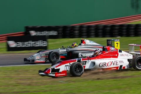MELBOURNE,AUSTRALIA - SEPTEMBER 17, 2016: Formula 4 racecars in qualifying sessi Stock Photos