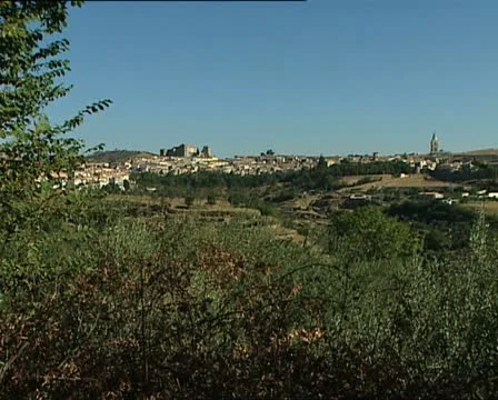 MELFI town view long shot 스톡 동영상 11036152