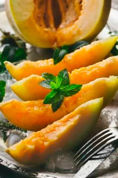 Melon Slices Stock-Fotos