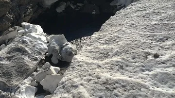 Melting of glacier. Global warming 库存影片 85707411