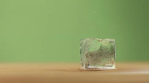 Melting Ice Cube 스톡 동영상 44205456