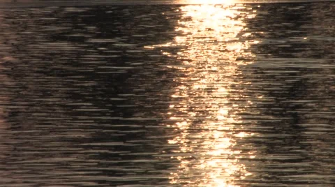 Melting Ice on a Pond at Sunset 스톡 동영상 1269698