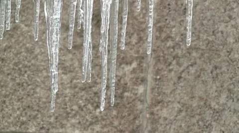 Melting icicles 스톡 동영상 20587132