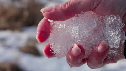 Melting snow Video stock 332890745