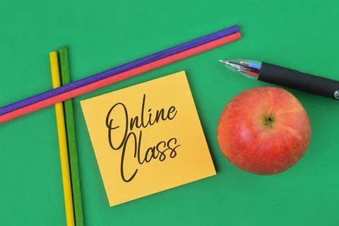 Memo note written with text ONLINE CLASS. Education concept. Stock Photos