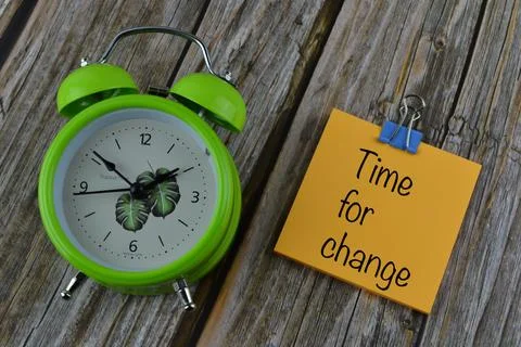 Memo note written with text TIME FOR CHANGE Stock Photos