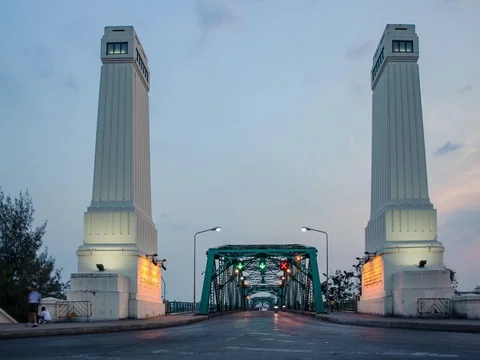 Memorial Bridge, is bridge over the Chao Phraya River in Bangkok Stock Footage 80914692