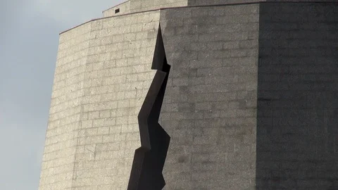 Memorial complex to heroic defenders of 35th coastal battery of Sevastopol. Stock Footage 105842712