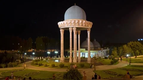 The memorial complex in Tashkent, in the evening Stock Footage 134045212
