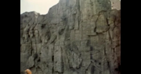 Memorial complex Walls-ruins. Memorial complex Mamayev Kurgan Vídeo Stock 297400941