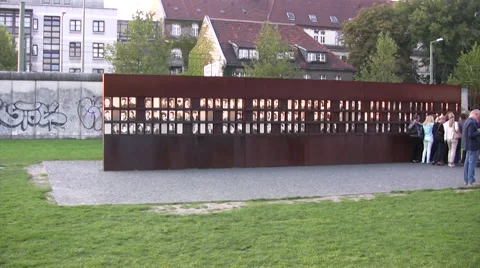 Memorial plaque at the Berlin Wall Stock Footage 42356847