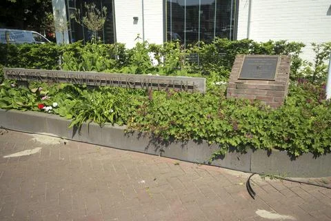 Memorial statue for fallen in Second World War in village of Moerkapelle Stock Photos