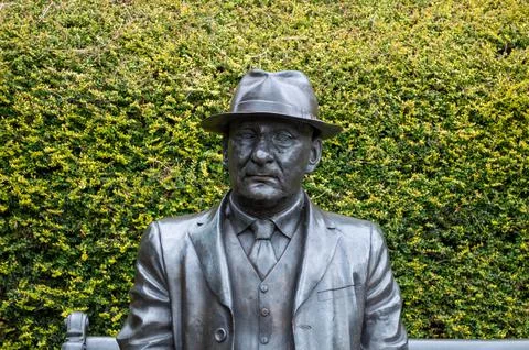 Memorial Statue of the Painter L.S. Lowry Stock Photos