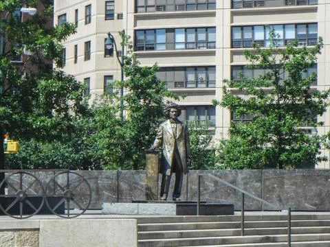 Memorial statue Stock Photos
