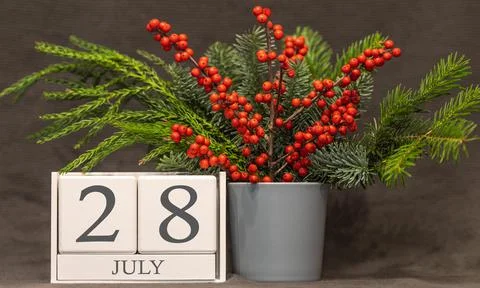Memory and important date July 28, desk calendar - summer season. Stock Photos