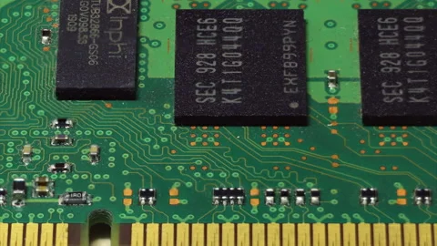 Memory ram module with SMD slides in macro Video stock 142759324