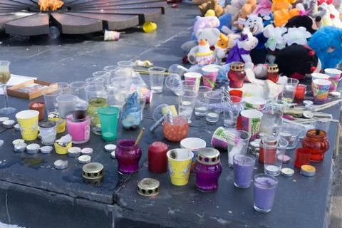 Memory of victims of the winter cherry of a large number of people killed in  Stock Photos