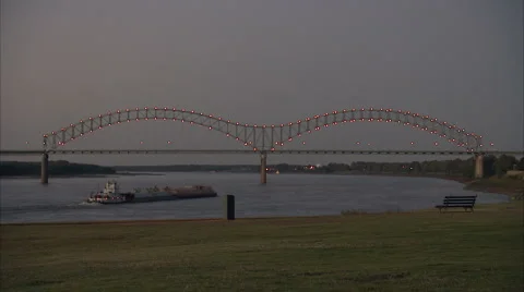 Memphis Bridge 動画素材 992024