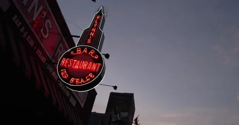 Memphis Neon Sign Vídeo Stock 61867547