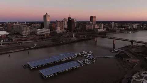 Memphis Skyline at Dusk Video stock 105834224