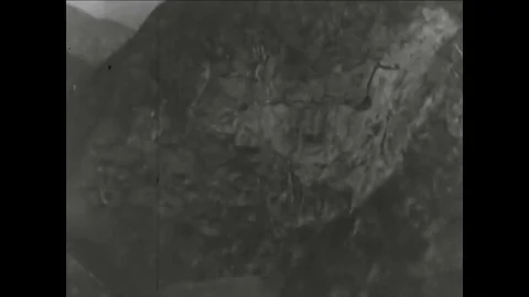 Men begin construction on a dam on a section of the Mississippi river in the Video stock 99409542