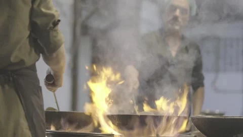 Men cooking in Karachi, Pakistan Stock-Footage 343875366