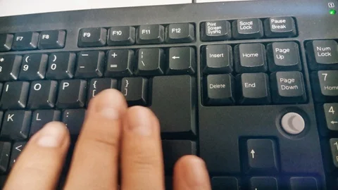 Men press enter button on computer keyboard Vídeo Stock 86422706