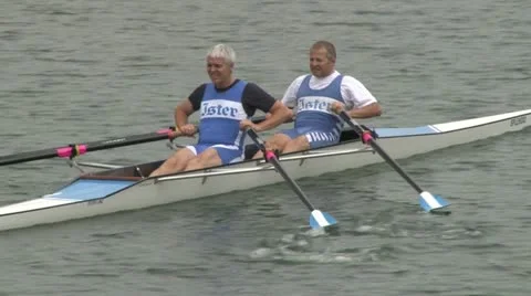 Men rowing on the river Video stock 21728101