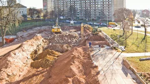 Men at work Video stock 11017660