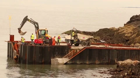 Men working at dock Stock Footage 41095622