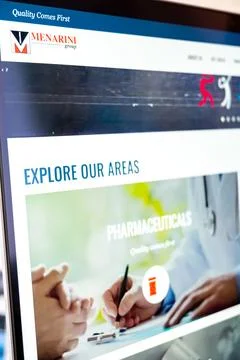 Menarini group website displaying pharmaceutical industry information 库存照片