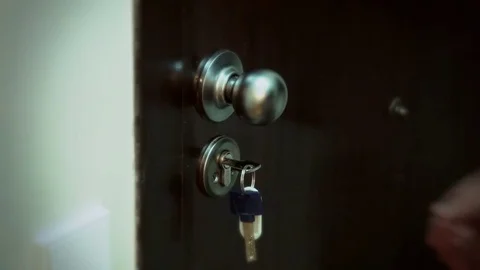 Men's hand opens the door Video stock 70675007