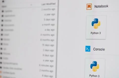 Menu in Python 3 programming platform 库存照片