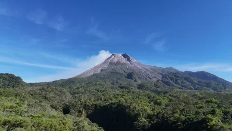Merapi Mountain Yogyakarta Video stock 259847394