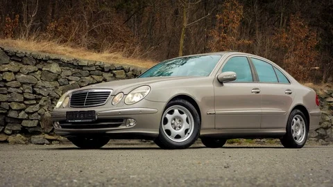 Mercedes Benz E200 Stock Footage 92243619