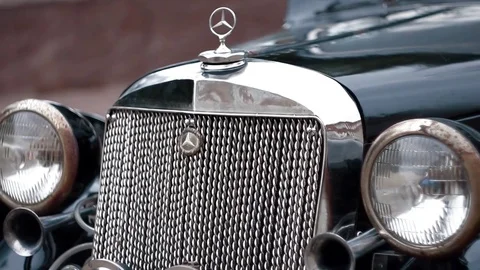 Mercedes front badge Stock Footage 80205742