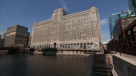 Merchandise Mart - Chicago Stock Footage 35613765